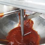 آلة تعبئة المنتج الساخن في البرطمانات